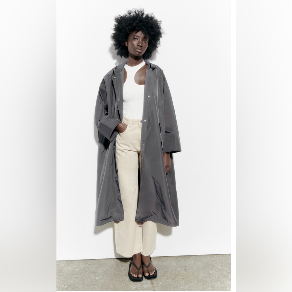 ZARA PLAIN OVERSIZED RAINCOAT OUTWEAR SIZE XS/S COLOR DARK GREY NWT SOLD OUT!